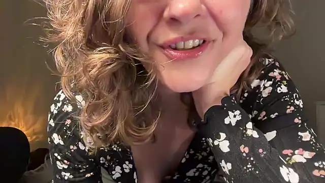 leahsparkles online show from 04.30.26
