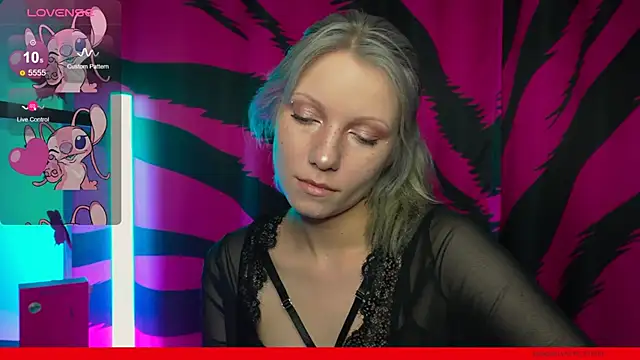 Snapshot of Vasya_Sylvia chatting on 06.17.26 Vasya Sylvia online show from 06.17.26