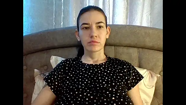 Diamond Danaa online show from 03.10.26