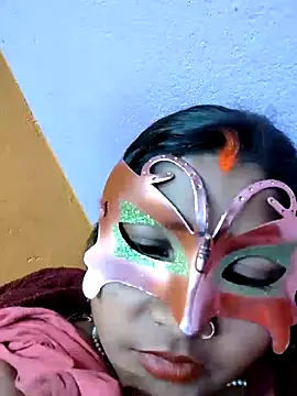 Snapshot of sweet_suman chatting on 01.04.25 sweet suman online show from 01.04.25