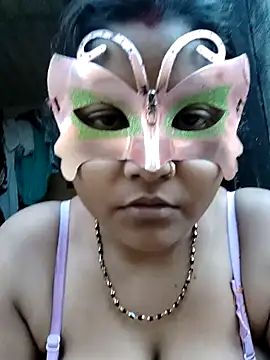 Snapshot of sweet_suman chatting on 11.12.25 sweet suman online show from 11.12.25