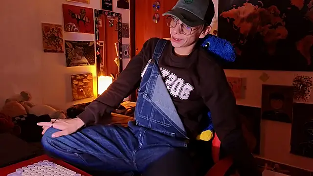 Snapshot of The_Princematt chatting on 04.08.26 The Princematt online show from 04.08.26