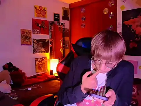 Snapshot of The_Princematt chatting on 04.10.26 The Princematt online show from 04.10.26