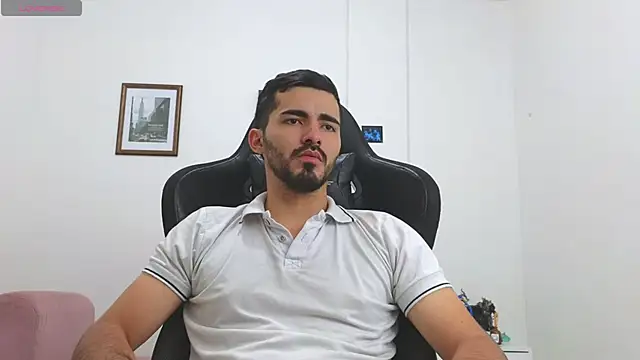 Massimoo 07 online show from 10.31.25