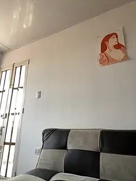 Snapshot of Sophia_cyrus11 chatting on 11.04.25 Sophia cyrus11 online show from 11.04.25