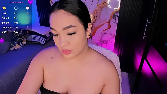 stefany duque1  online show from 02.20.26