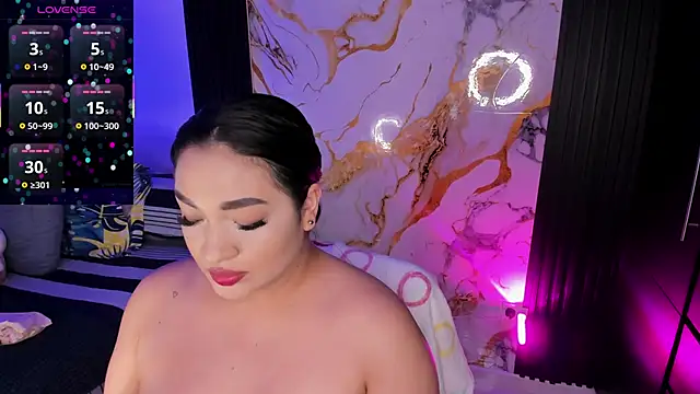 stefany duque1  online show from 02.28.26