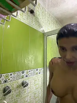 Ebonyxprincess  online show from 12.19.25