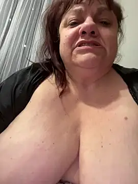 Luciouslouise72xh online show from 09.20.25