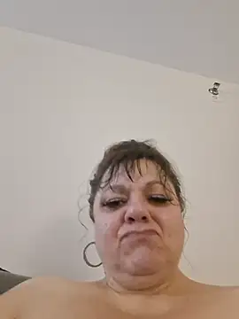 Luciouslouise72xh online show from 07.04.26