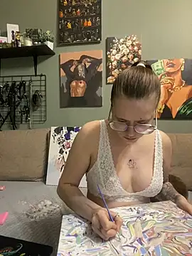 Snapshot of Sabrina_shells chatting on 03.12.25 Sabrina shells online show from 03.12.25