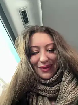 Snapshot of AndreaMood chatting on 01.29.25 AndreaMood online show from 01.29.25