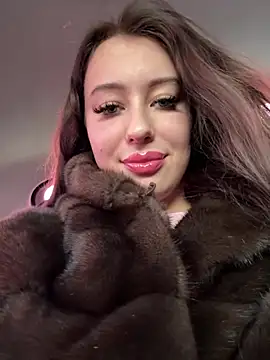 Snapshot of AndreaMood chatting on 02.03.25 AndreaMood online show from 02.03.25