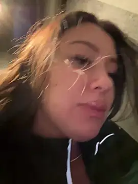 Snapshot of AndreaMood chatting on 02.15.25 AndreaMood online show from 02.15.25