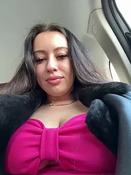 Snapshot of AndreaMood chatting on 02.28.25 AndreaMood online show from 02.28.25