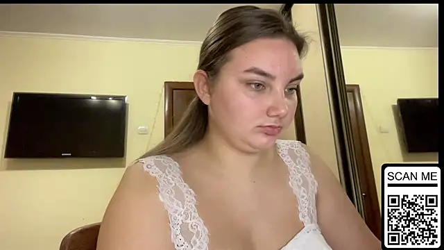 Snapshot of Dreamyblushfairy chatting on 11.11.25 Dreamyblushfairy online show from 11.11.25