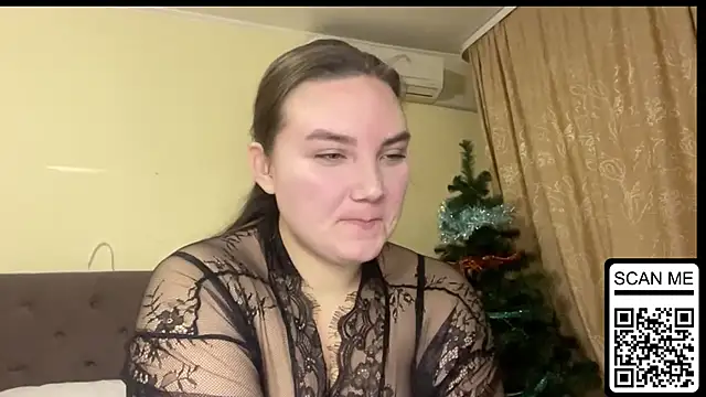 Snapshot of Dreamyblushfairy chatting on 11.29.25 Dreamyblushfairy online show from 11.29.25