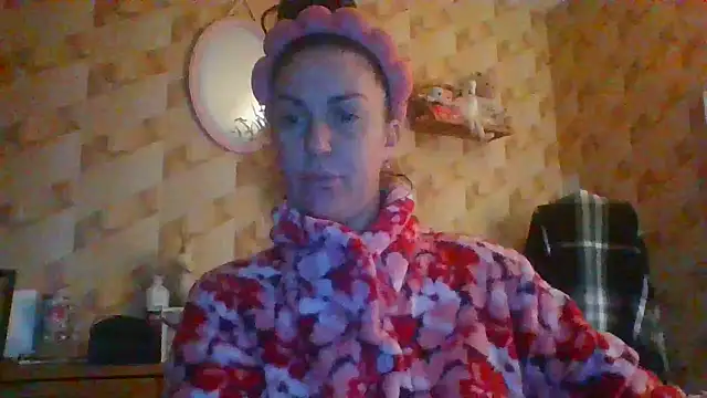 BELLAMORGANE1 online show from 12.28.24