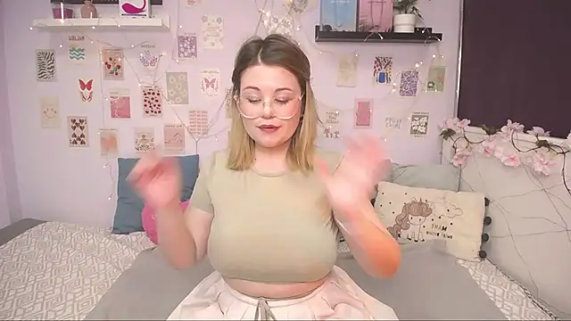 TessPleasure online show from 01.27.25