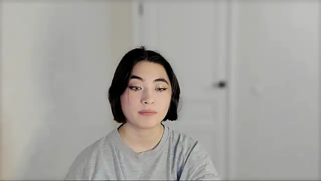  hannah baker online show from 02.25.25