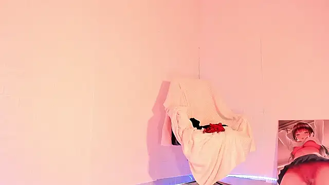 Snapshot of NattSumi chatting on 01.21.25 NattSumi online show from 01.21.25