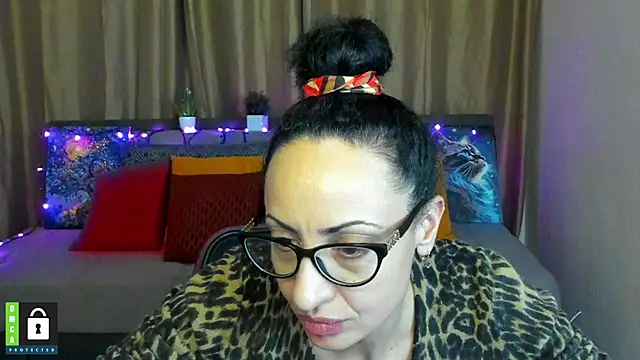 Arianasweety23 online show from 01.18.25