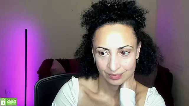 Arianasweety23 online show from 09.09.25