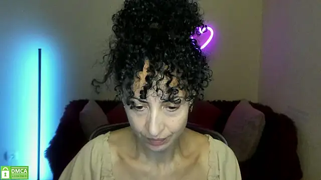 Arianasweety23 online show from 09.14.25