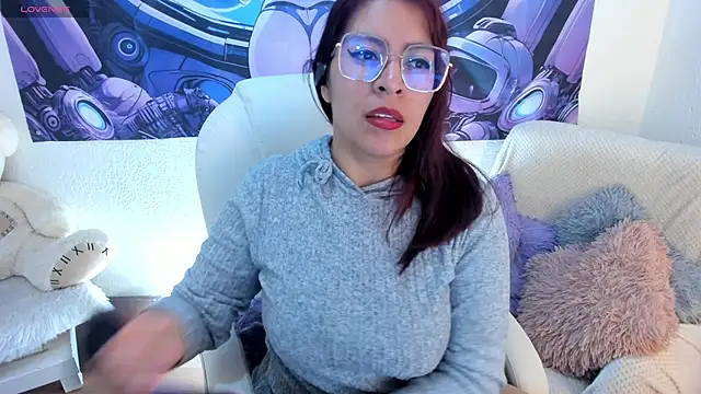 Snapshot of Irene_Grey20 chatting on 10.23.25 Irene Grey20 online show from 10.23.25