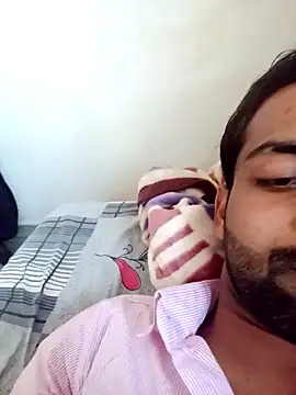 Snapshot of playboyz77 chatting on 01.03.25 playboyz77 online show from 01.03.25