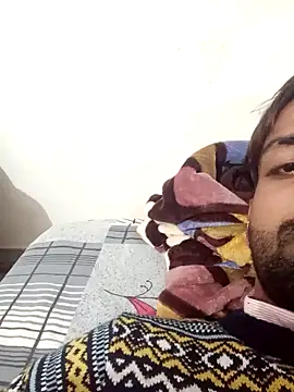 Snapshot of playboyz77 chatting on 01.04.25 playboyz77 online show from 01.04.25