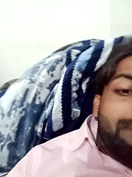 Snapshot of playboyz77 chatting on 01.28.25 playboyz77 online show from 01.28.25