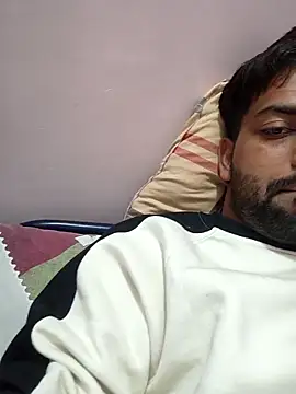 Snapshot of playboyz77 chatting on 11.11.25 playboyz77 online show from 11.11.25