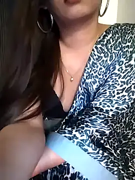 Aish29xh online show from 02.06.25