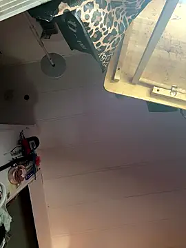 kayNkris online show from 10.12.25