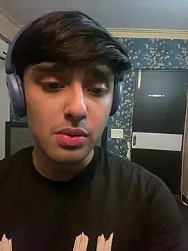 Snapshot of sunny49477 chatting on 01.28.25 sunny49477 online show from 01.28.25