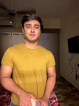 Snapshot of sunny49477 chatting on 10.15.25 sunny49477 online show from 10.15.25