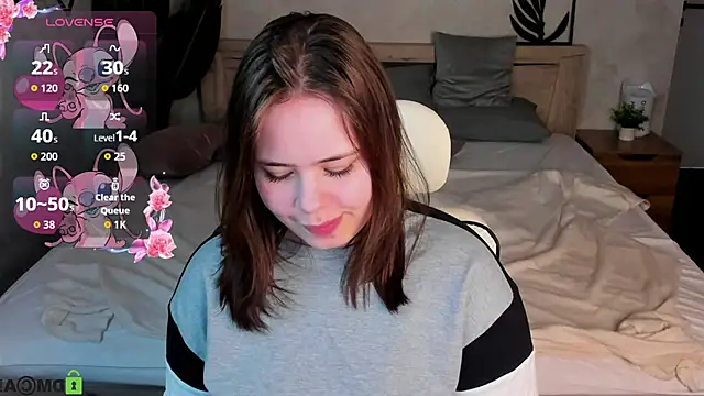 Snapshot of EricaElliott chatting on 11.19.25 EricaElliott online show from 11.19.25