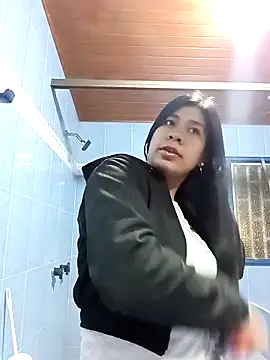 Pamelamilkk 1007 online show from 11.16.25