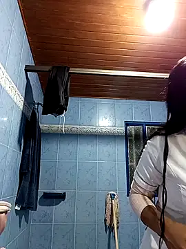 Pamelamilkk 1007 online show from 12.02.25