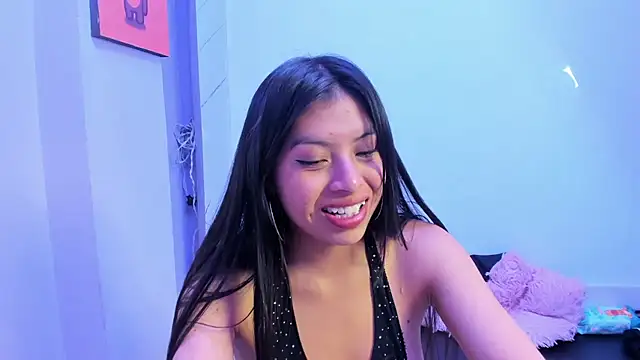 Chloe Martini online show from 03.27.26