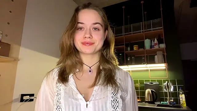 Snapshot of RoxyStar17 chatting on 01.08.25 RoxyStar17 online show from 01.08.25