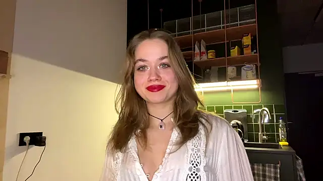 Snapshot of RoxyStar17 chatting on 02.06.25 RoxyStar17 online show from 02.06.25