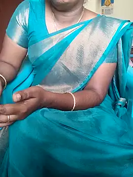 Snapshot of Tamil_roja69 chatting on 01.17.25 Tamil roja69 online show from 01.17.25