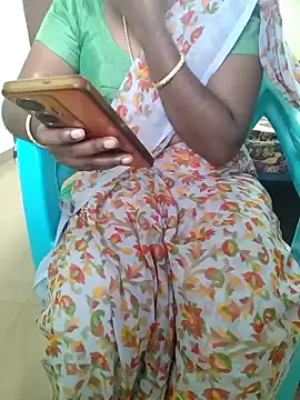 Snapshot of Tamil_roja69 chatting on 01.24.25 Tamil roja69 online show from 01.24.25