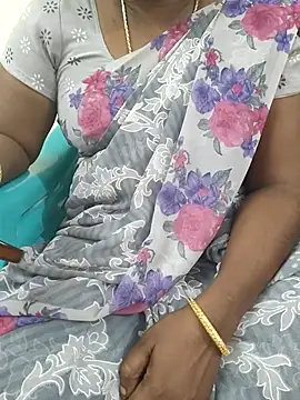 Snapshot of Tamil_roja69 chatting on 09.26.25 Tamil roja69 online show from 09.26.25