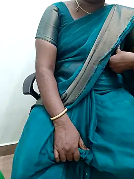 Snapshot of Tamil_roja69 chatting on 09.29.25 Tamil roja69 online show from 09.29.25