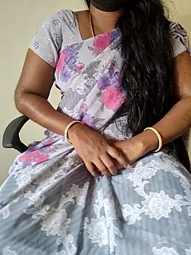 Snapshot of Tamil_roja69 chatting on 10.26.25 Tamil roja69 online show from 10.26.25