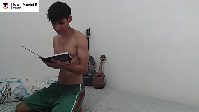 Snapshot of Johan_Mancini_R chatting on 01.14.25 Johan Mancini R online show from 01.14.25