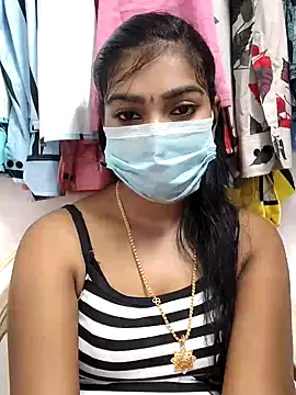 Snapshot of meena_27 chatting on 01.31.25 meena 27 online show from 01.31.25